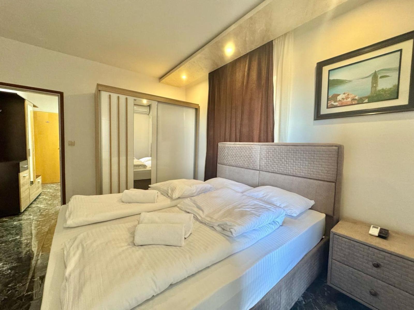 Hotel Palma Jaz Budva Kültér fotó