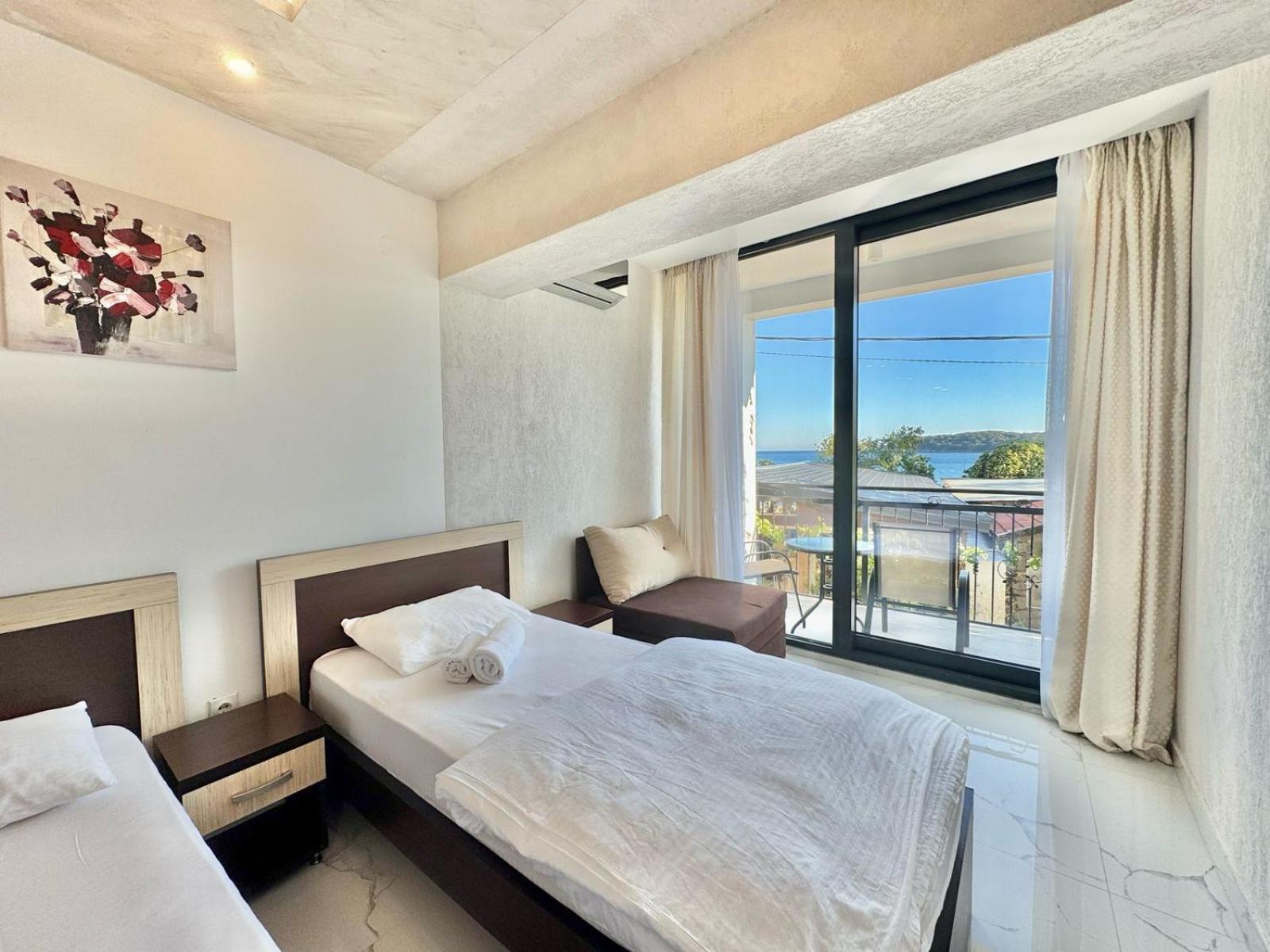 Hotel Palma Jaz Budva Kültér fotó