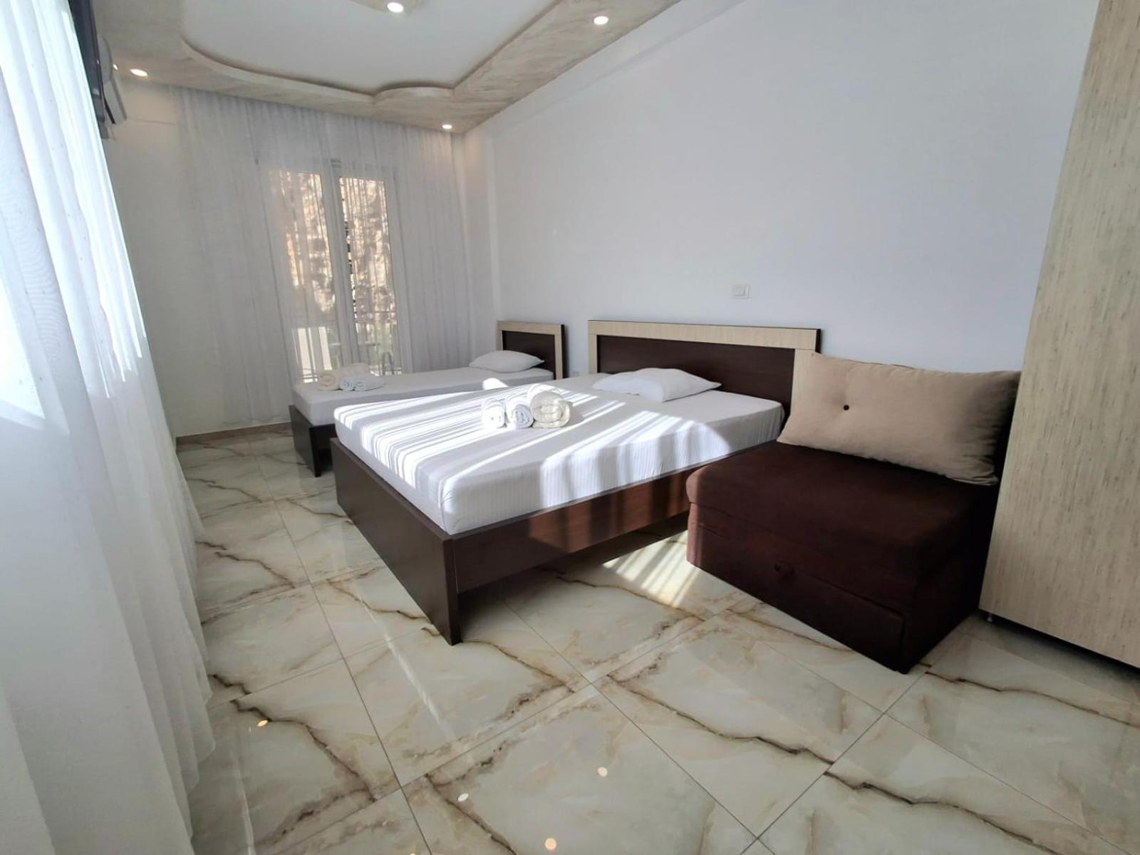 Hotel Palma Jaz Budva Kültér fotó