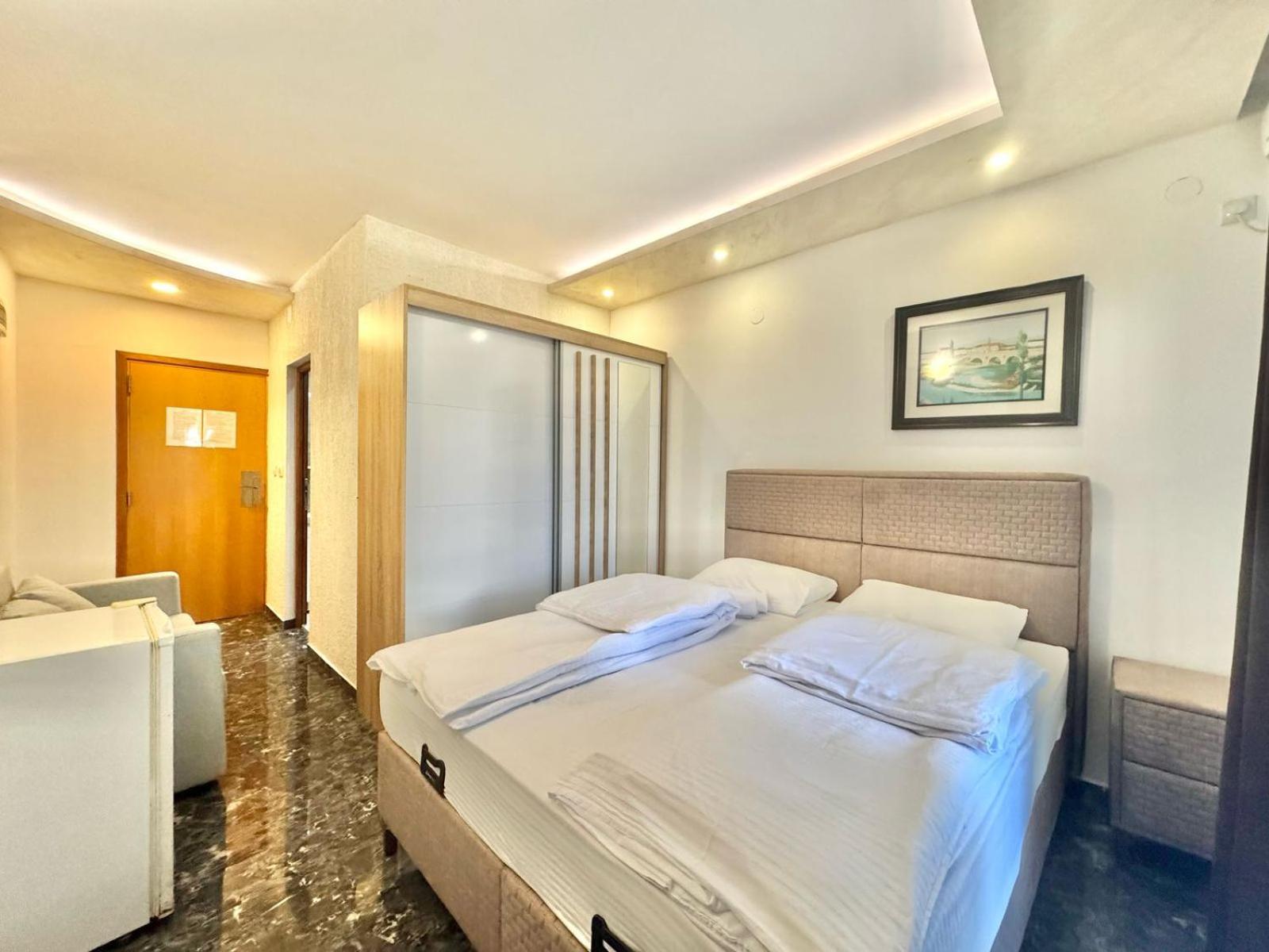 Hotel Palma Jaz Budva Kültér fotó